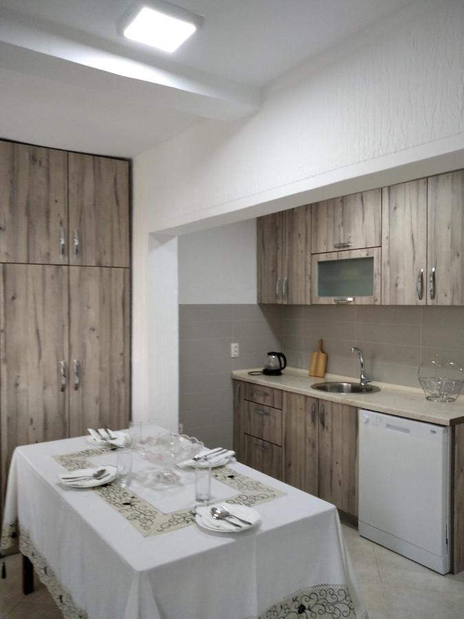 Aparttoni 多布拉沃达 外观 照片