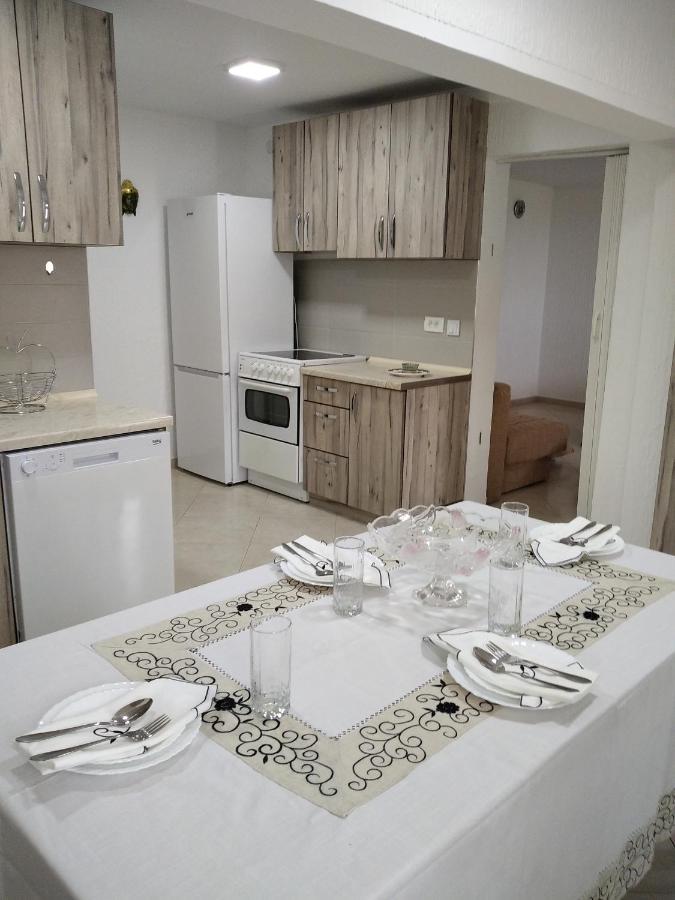 Aparttoni 多布拉沃达 外观 照片